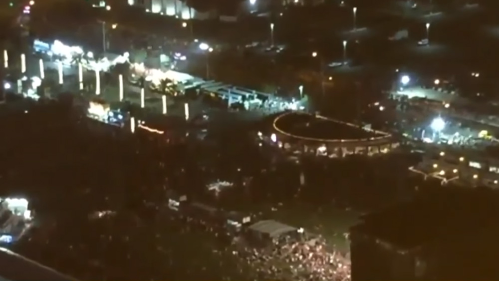 Vegas-Shooting-2017-3-1.jpg