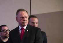 Roy Moore files last-minute lawsuit challenging Alabama result