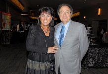 Autopsies cast more mystery on deaths of billionaire and wife