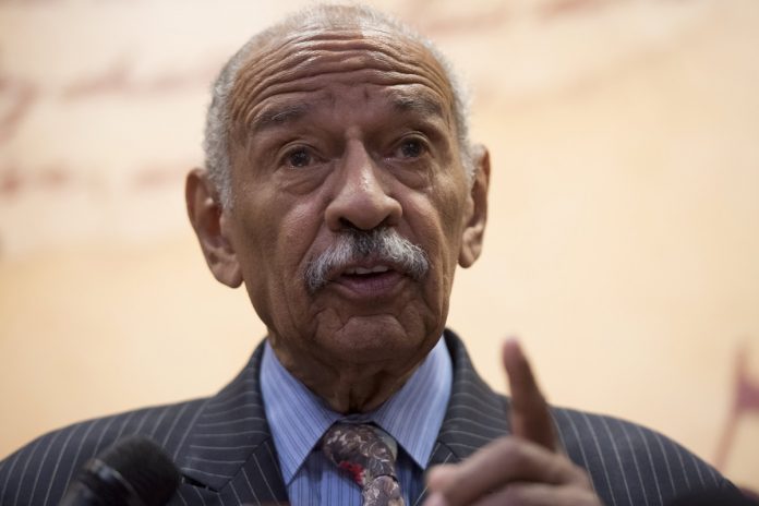 conyers-says-hes-retiring-amid-sexual-harassment-allegations.jpg