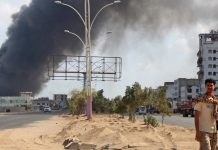 UAE jet enables separatists to seize army base in Aden
