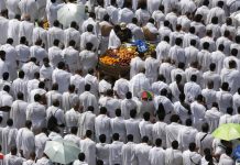 India ends government subsidies for Hajj pilgrimage