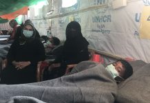 At Diphtheria clinic, medics struggle to treat Rohingya
