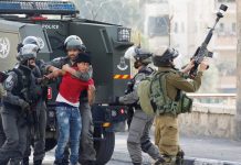 Prisoners held without charge boycott Israeli courts