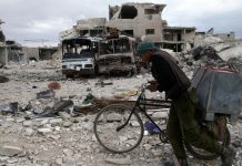 Global chemical weapons watchdog 'on its way to Syria'