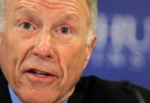 Scooter Libby: Trump pardons Cheney aide who leaked
