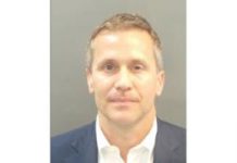 Missouri Governor Eric Greitens resigns amid sex scandal