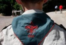 Mormon Church cuts ties with Boy Scouts
