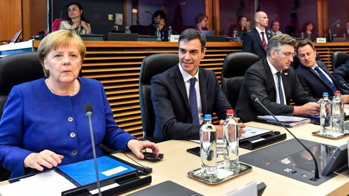 1d5f3c375e094086bd24371a41840994_18.jpg