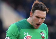 Alex McCarthy signs new four-year Southampton deal