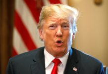 Trump plans to keep migrant families together
