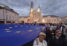 'We are at verge of autocracy': Poles protest Supreme Court law