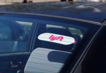 Lyft driver accused of stabbing passenger after dispute