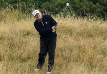 Trump tees off again before leaving UK