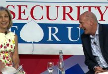 Trump invites Putin to visit US