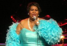 HONORING ARETHA: #LIVE as Thousands have come to pay final respects to Aretha Franklin in Detroit.