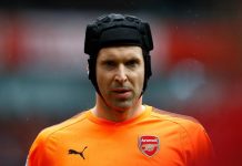Arsenal goalkeeper Petr Cech almost scores bizarre own-goal against Manchester City