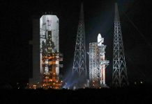 NASA trying to resolve glitch that delayed flight to sun
