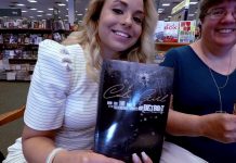 Author Cali Fae ~ Barnes and Noble Book Signing in Austin Texas.
